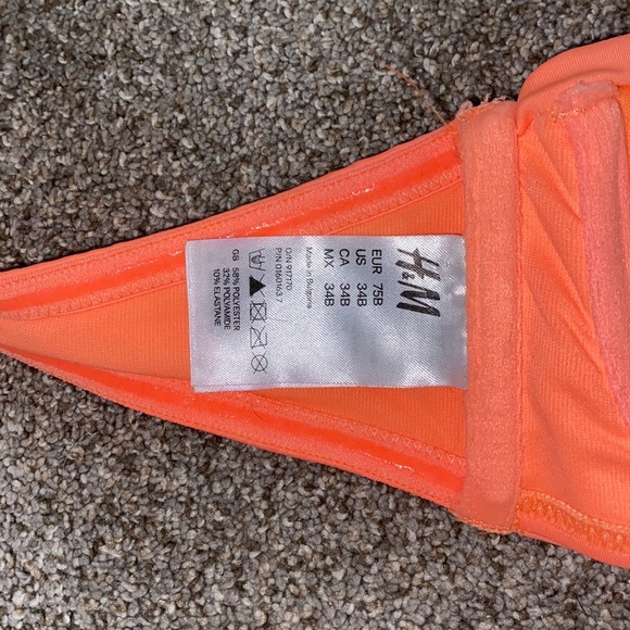 Swim top - Picture 3 of 4